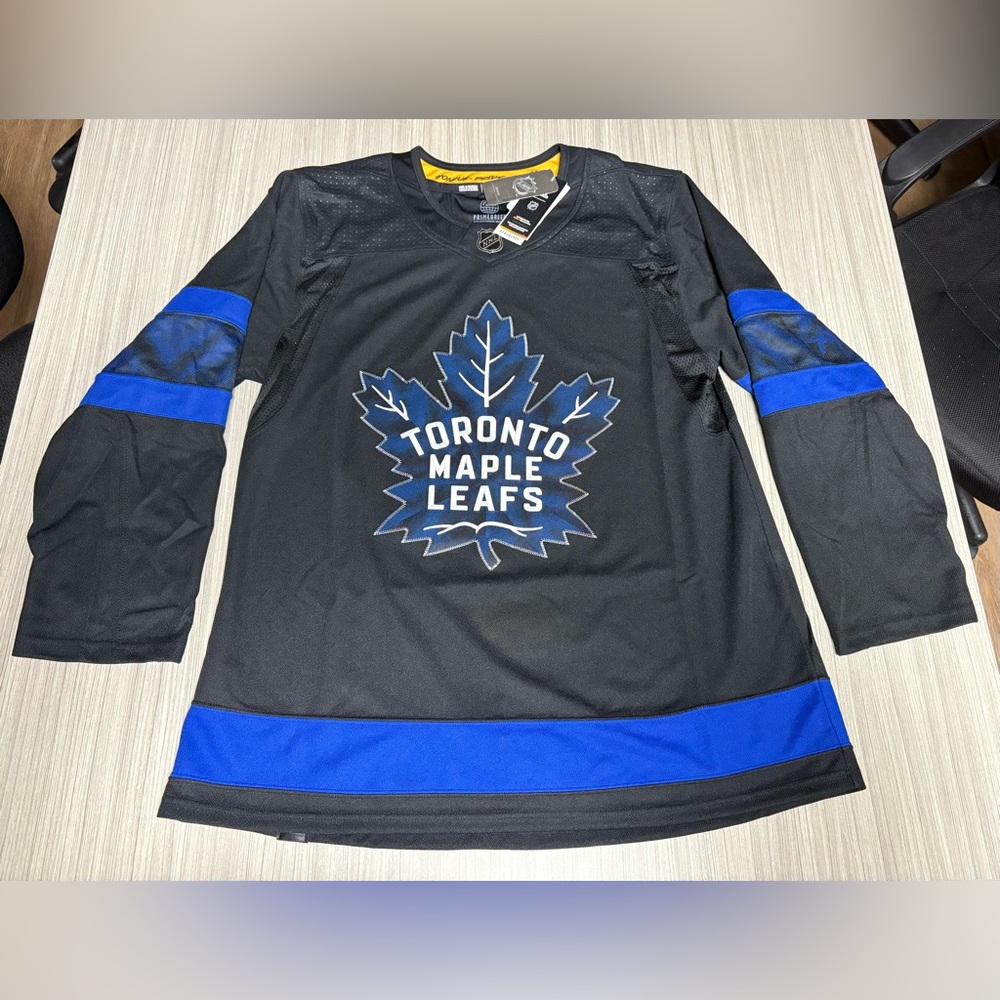 NWT 54 XL Adidas Toronto Maple Leafs Bieber Drew House Reversible Jersey